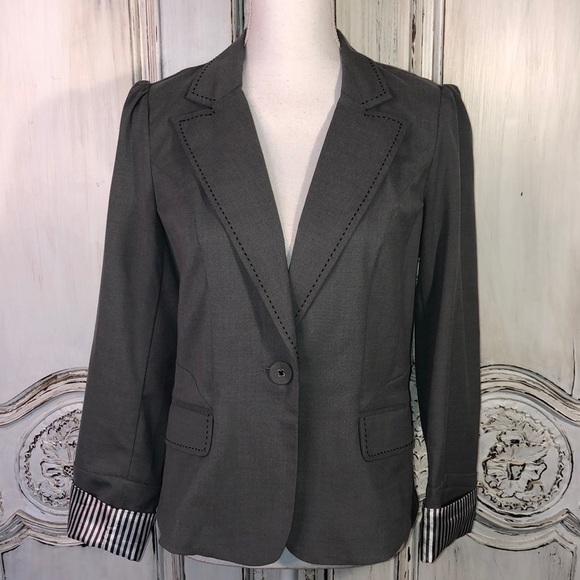 VINTAGE Candies NWT Dead Stock Gray with Black Decorative Top Stitching Blazer - Picture 1 of 14